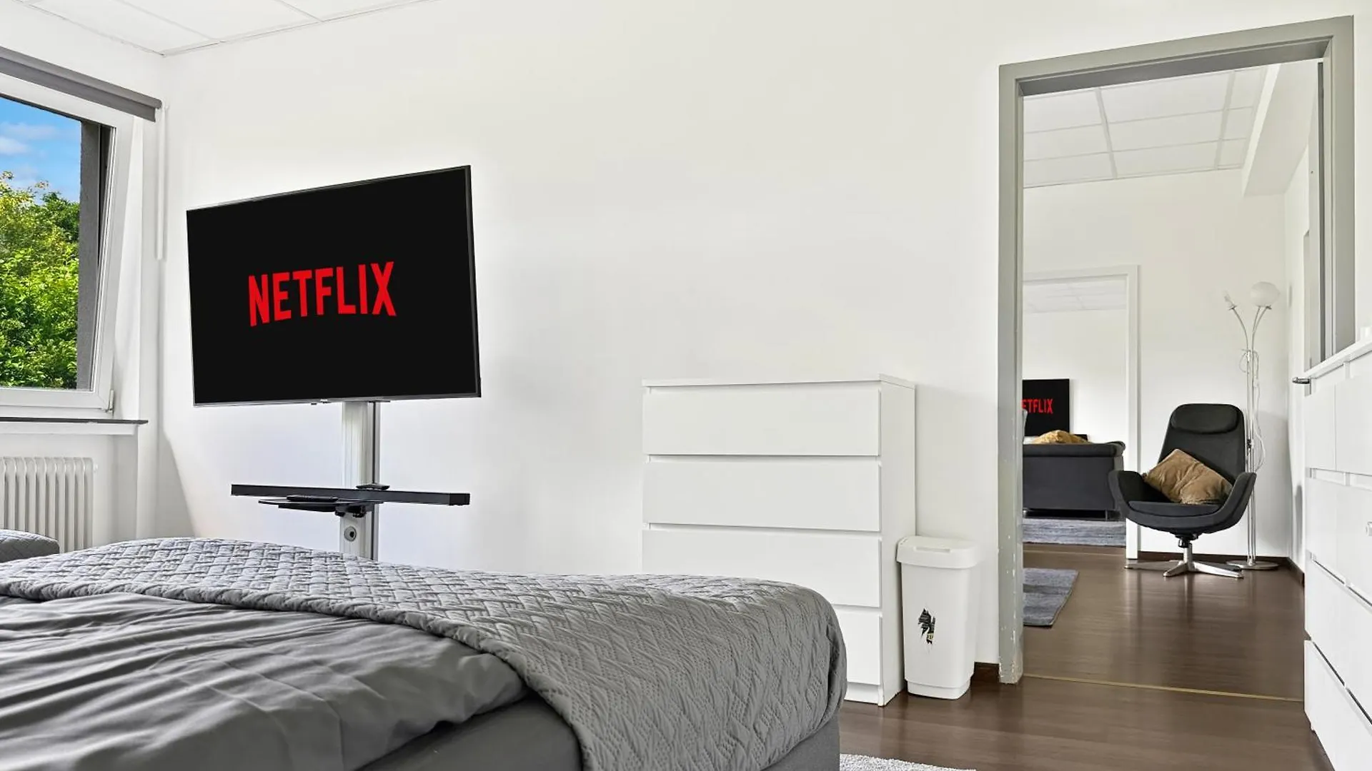 Private Munich Escape Cinema Lounge Sleeps 17 0*,  Németország