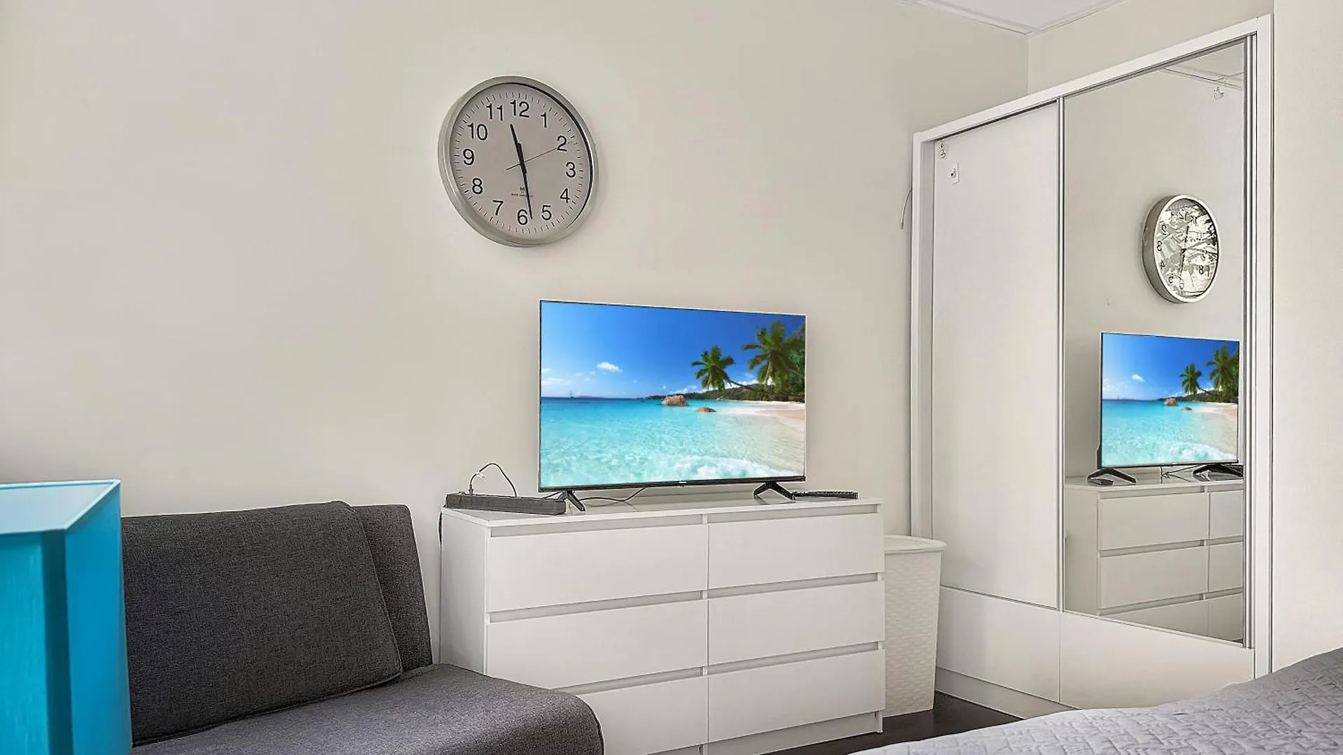 Private Munich Escape Cinema Lounge Sleeps 17 Apartman